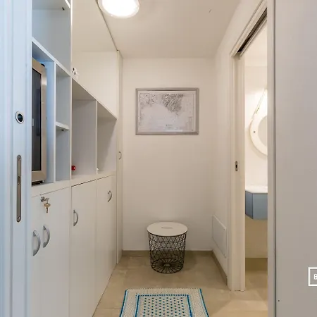 Belocations - Garden Beach Villa *